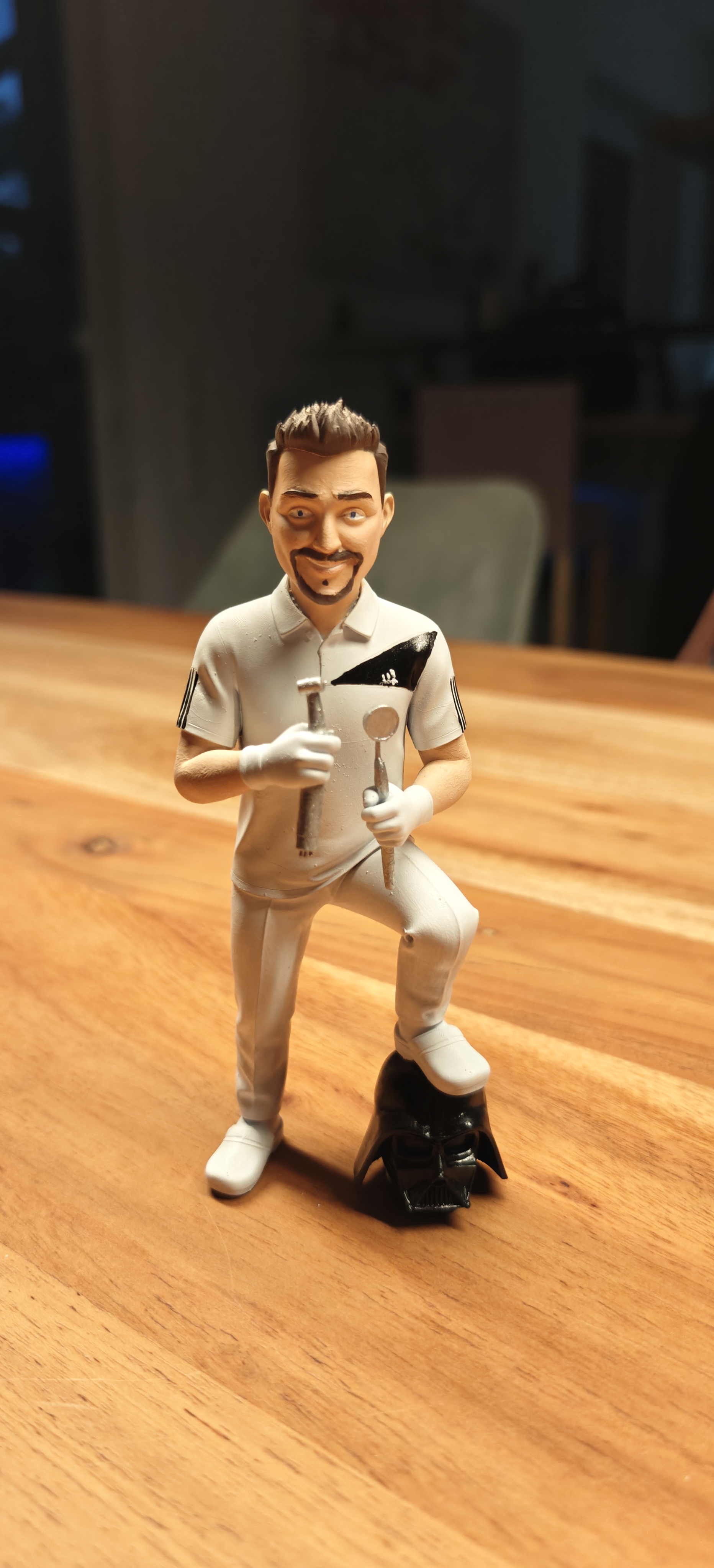 May the Dentist be with you – Seitenansicht